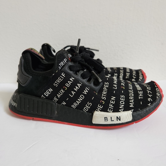 adidas Boys NMD R1 Berlin 2019 size 4 - Picture 1 of 11